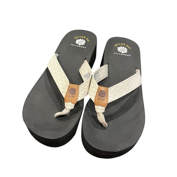 Mellow Mat yellow box platform sandals flip flops size 11 new without box - Picture 3 of 4